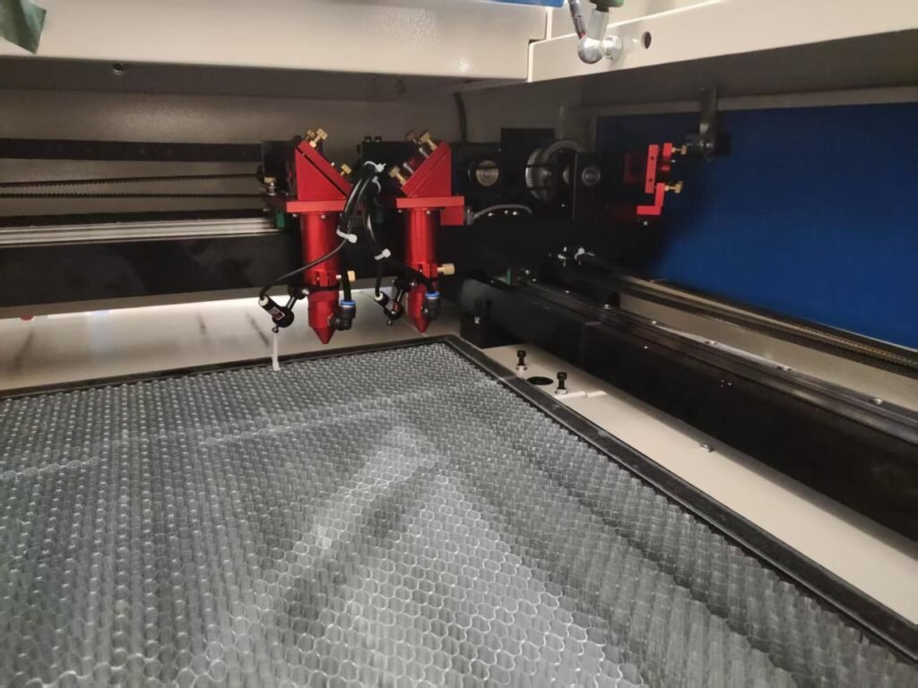 1080 LASER ENGRAVING MACHINE